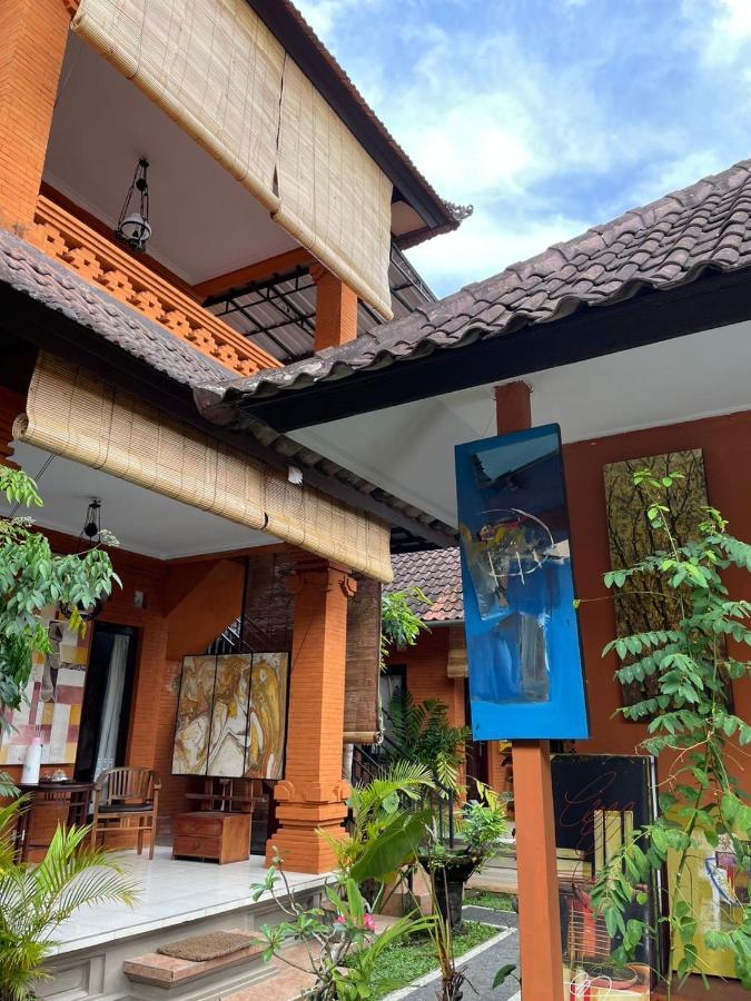 桑塔纳巴厘岛家庭住宿酒店 乌布 外观 照片